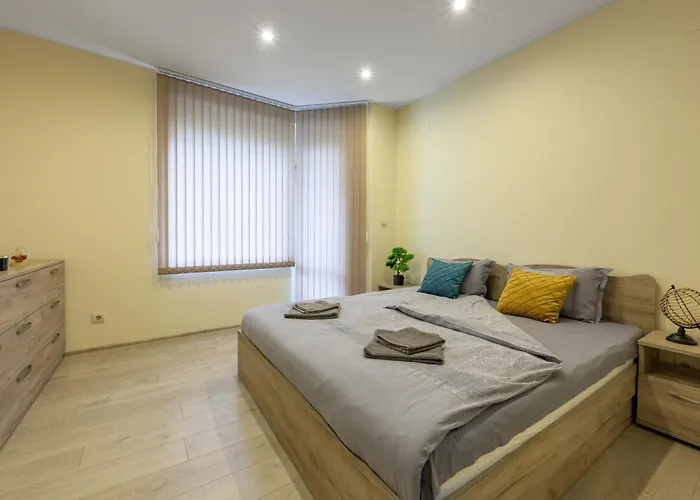 Apartament уютен в град