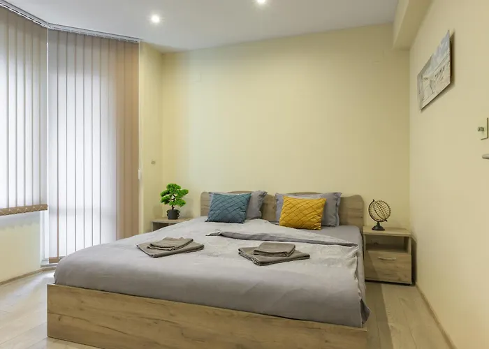 уютен в град * Varna